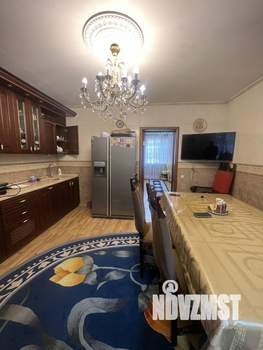 Дом 140м², 2-этажный, участок 5 сот.  