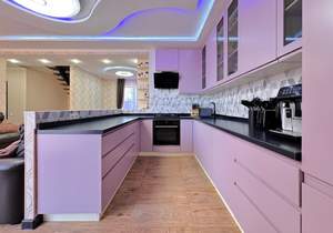 Дом 250м², 2-этажный, участок 8 сот.  