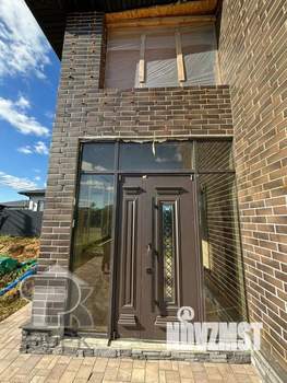 Коттедж 260м&sup2;, 2-этажный, участок 8 сот.  