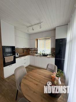 Дом 120м², 2-этажный, участок 6 сот.  