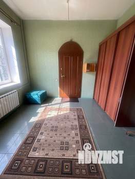 Дом 400м², 3-этажный, участок 18 сот.  