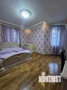 Дом 350м², 3-этажный, участок 10 сот.  