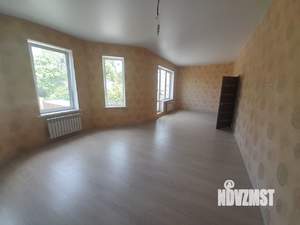 Дом 215м², 2-этажный, участок 6 сот.  