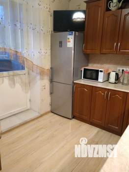 2-к квартира, на длительный срок, 65м2, 3/21 этаж