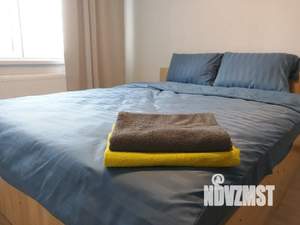 1-к квартира, посуточно, 37м2, 3/17 этаж