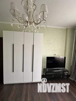 1-к квартира, посуточно, 41м2, 18/25 этаж