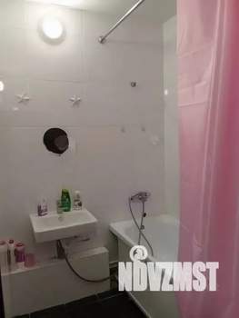 1-к квартира, посуточно, 32м2, 3/6 этаж