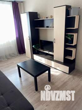 1-к квартира, посуточно, 37м2, 4/25 этаж