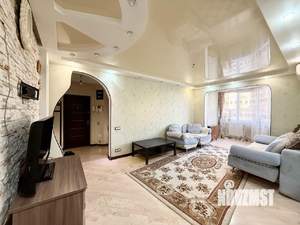 3-к квартира, на длительный срок, 82м2, 13/17 этаж