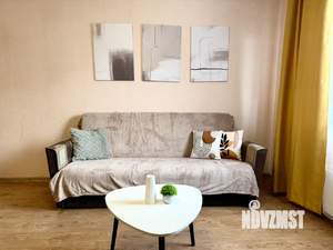 1-к квартира, посуточно, 40м2, 8/18 этаж