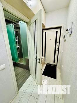 Студия квартира, посуточно, 35м2, 9/20 этаж