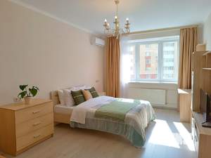 1-к квартира, посуточно, 42м2, 8/17 этаж