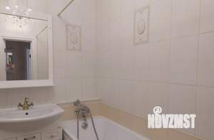 1-к квартира, посуточно, 38м2, 2/25 этаж