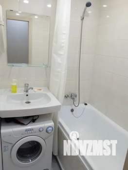 1-к квартира, посуточно, 33м2, 1/9 этаж