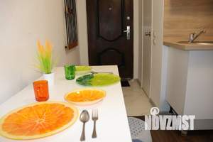 1-к квартира, посуточно, 12м2, 1/1 этаж