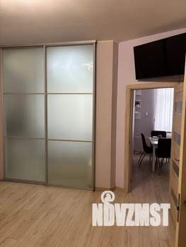 2-к квартира, посуточно, 43м2, 8/25 этаж