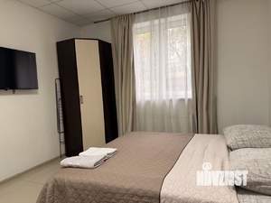 Студия квартира, посуточно, 28м2, 1/25 этаж