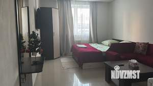 Студия квартира, посуточно, 28м2, 1/25 этаж