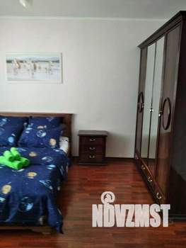 1-к квартира, посуточно, 37м2, 1/1 этаж