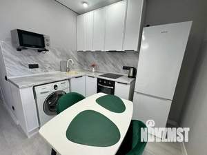 1-к квартира, посуточно, 30м2, 13/16 этаж