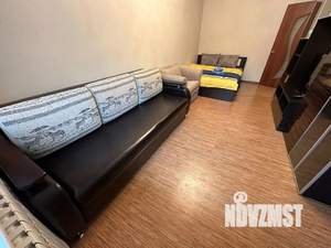 Студия квартира, посуточно, 33м2, 1/5 этаж