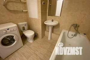 1-к квартира, посуточно, 35м2, 10/22 этаж