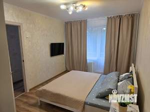 2-к квартира, посуточно, 42м2, 3/5 этаж
