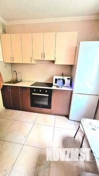 1-к квартира, на длительный срок, 38м2, 1/10 этаж