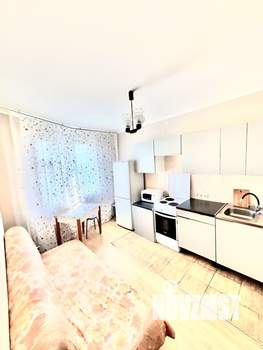 1-к квартира, посуточно, 43м2, 16/17 этаж