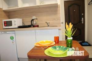 1-к квартира, посуточно, 12м2, 1/1 этаж