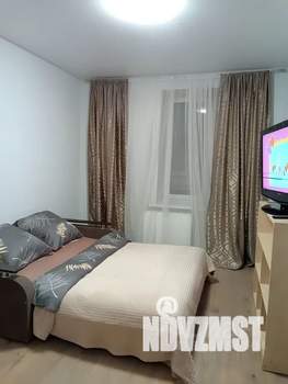 1-к квартира, посуточно, 35м2, 7/14 этаж