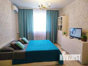 1-к квартира, посуточно, 42м2, 5/25 этаж