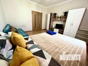 1-к квартира, посуточно, 40м2, 1/1 этаж