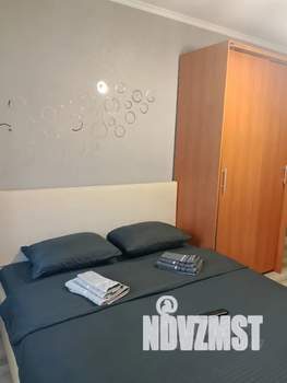 Студия квартира, посуточно, 20м2, 1/17 этаж