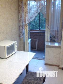 1-к квартира, посуточно, 40м2, 4/9 этаж