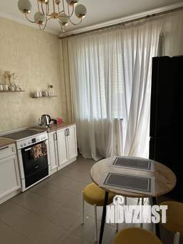 1-к квартира, посуточно, 41м2, 18/25 этаж