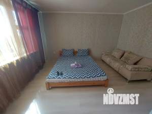 1-к квартира, посуточно, 38м2, 12/17 этаж