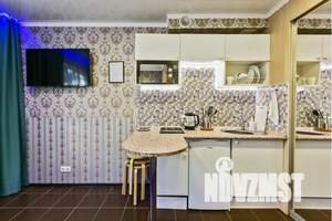 1-к квартира, посуточно, 10м2, 1/3 этаж