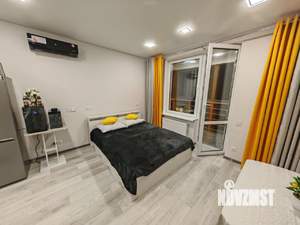Студия квартира, посуточно, 30м2, 19/22 этаж