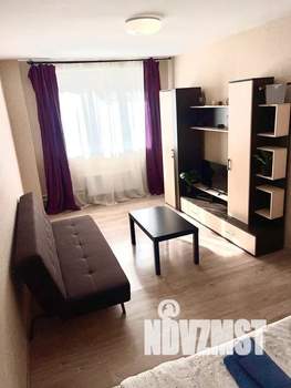 1-к квартира, посуточно, 37м2, 4/25 этаж