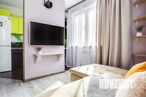 Студия квартира, посуточно, 36м2, 12/17 этаж