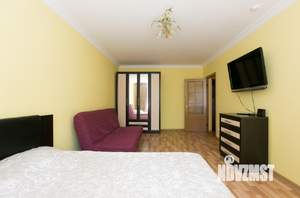 1-к квартира, посуточно, 40м2, 1/1 этаж