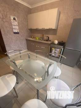 2-к квартира, посуточно, 68м2, 1/1 этаж