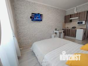 Студия квартира, посуточно, 23м2, 1/25 этаж