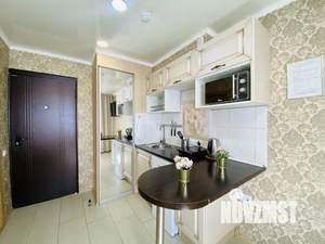 1-к квартира, посуточно, 18м2, 1/1 этаж