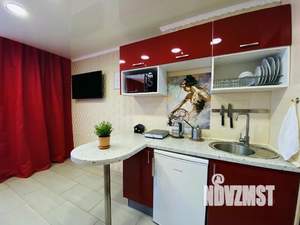 1-к квартира, посуточно, 18м2, 1/1 этаж