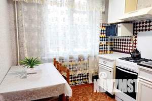 1-к квартира, посуточно, 32м2, 3/5 этаж