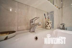 2-к квартира, посуточно, 64м2, 7/10 этаж