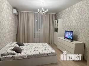 1-к квартира, посуточно, 42м2, 5/25 этаж