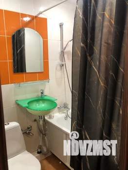 1-к квартира, посуточно, 40м2, 4/9 этаж